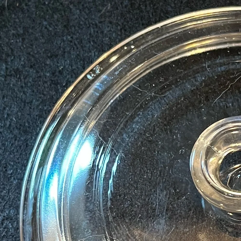 P81C PYREX Clear Glass Round Replacement LID ONLY w knob handle